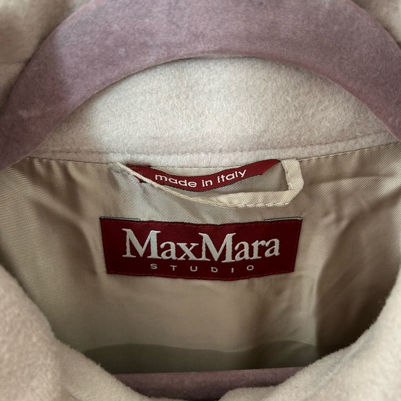 MaxMara Beige Button Front Wool Coat - Picture 6 of 9